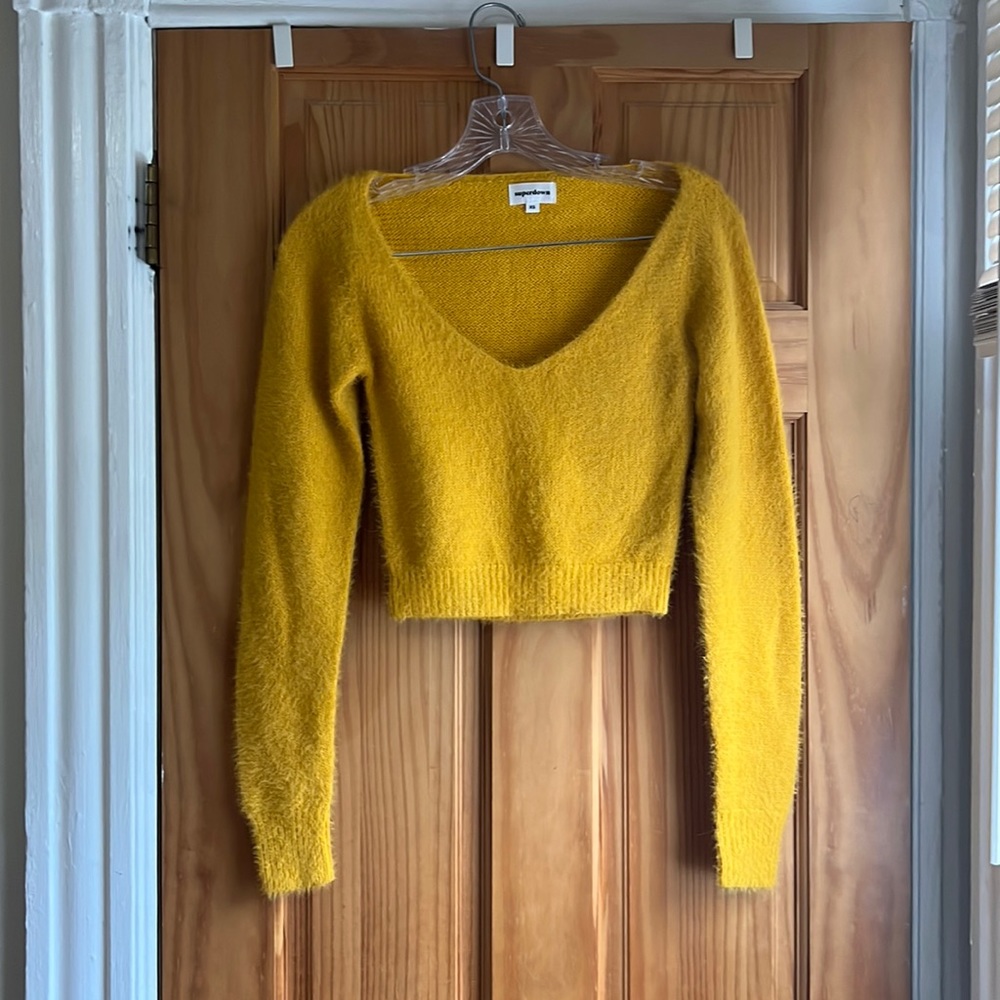 Superdown Cropped Fuzzy Sweater